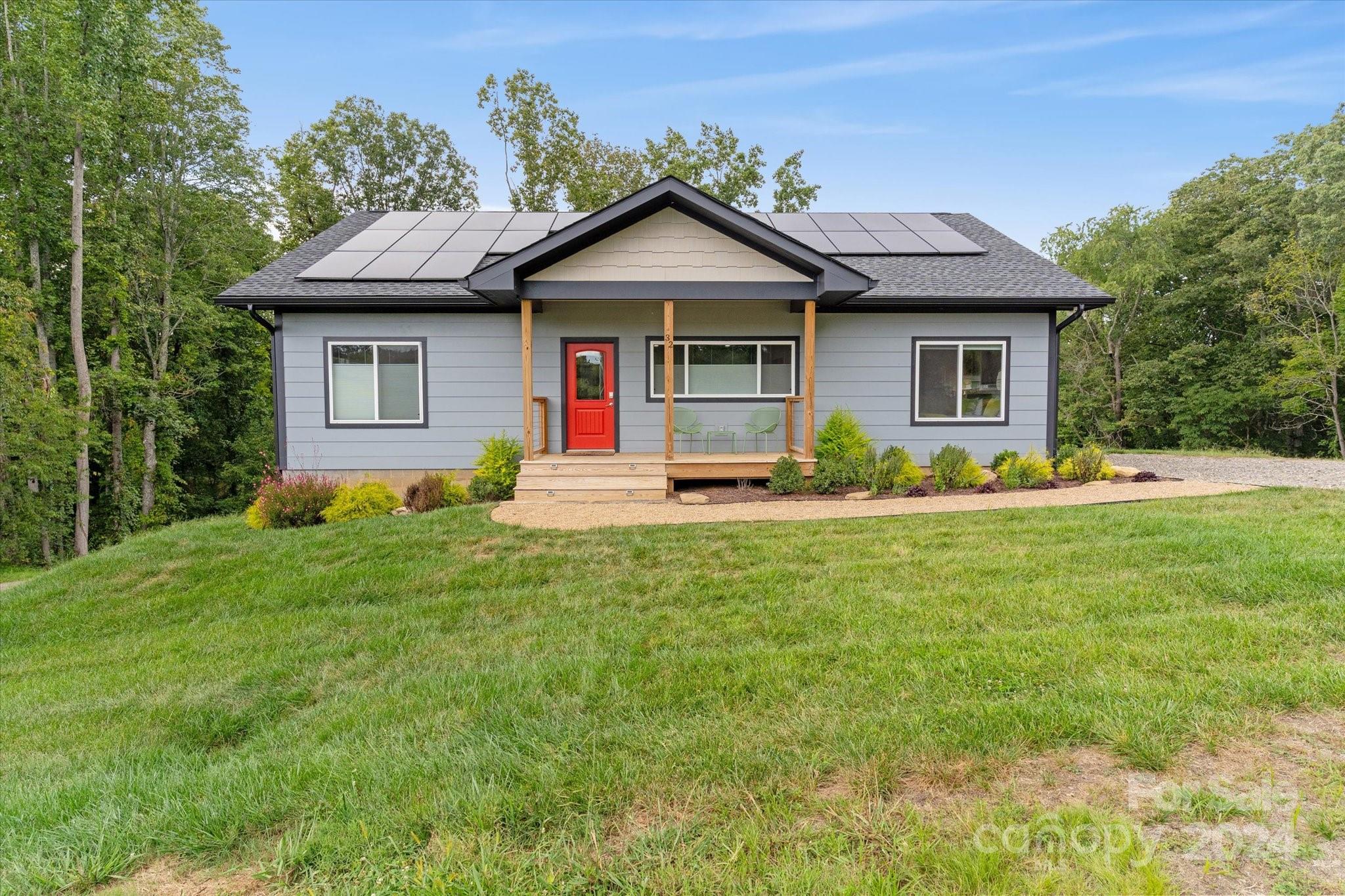 32 Fox Road Asheville, NC 28804 - Photo 1 of 35 Gallery Image 1