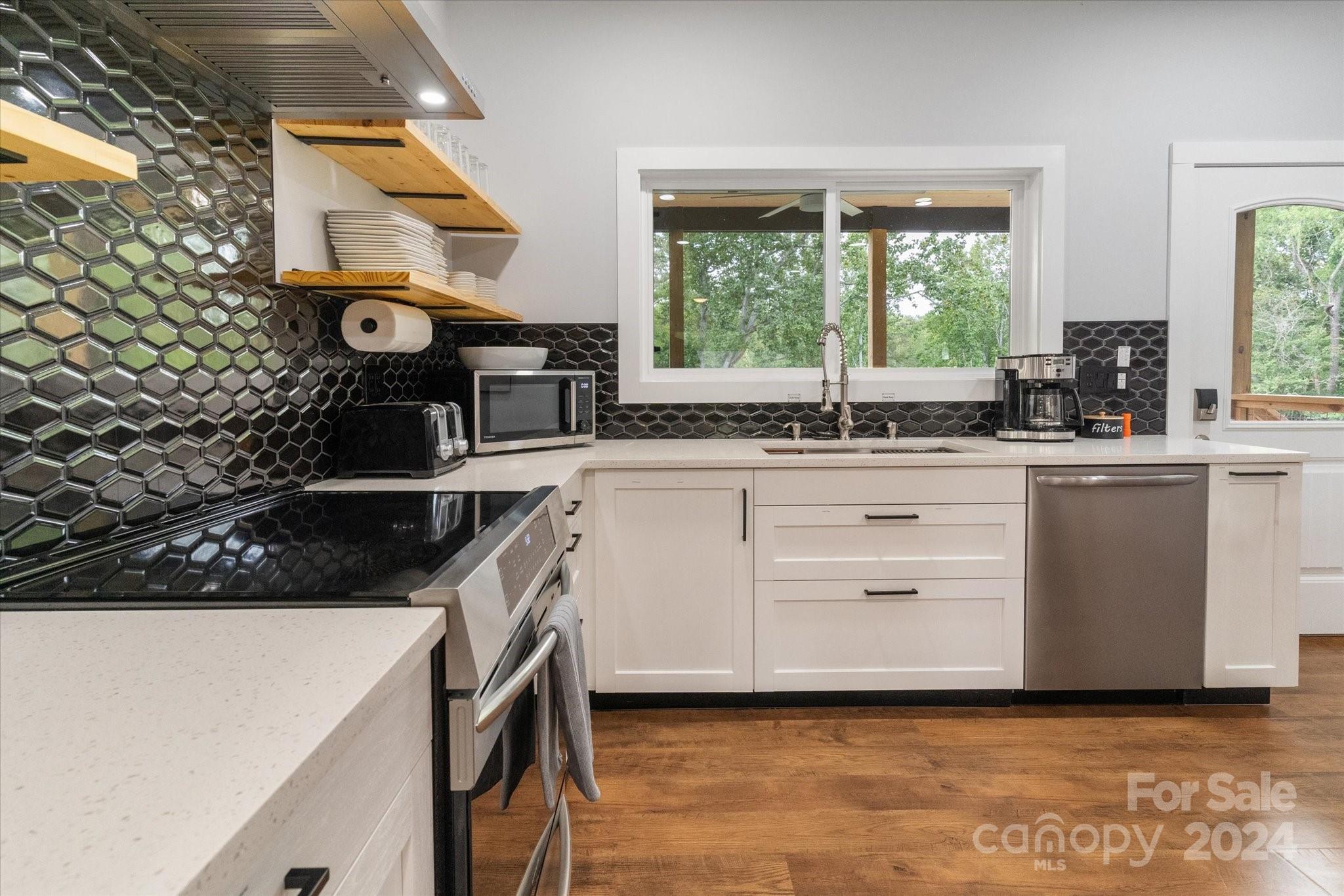 32 Fox Road Asheville, NC 28804 - Photo 9 of 35 Gallery Image 9