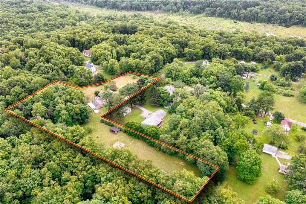 172 Queen Junction Road Butler, PA 16001 - Photo 34 of 38 a view of a yard with a tree