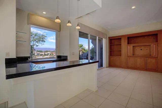 $4,500 | 830 Hawk Hill Trail, Palm Desert, CA 92211