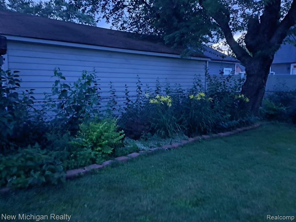 1664 West Eleven Mile Road Berkley, MI 48072 - Photo 24 of 33