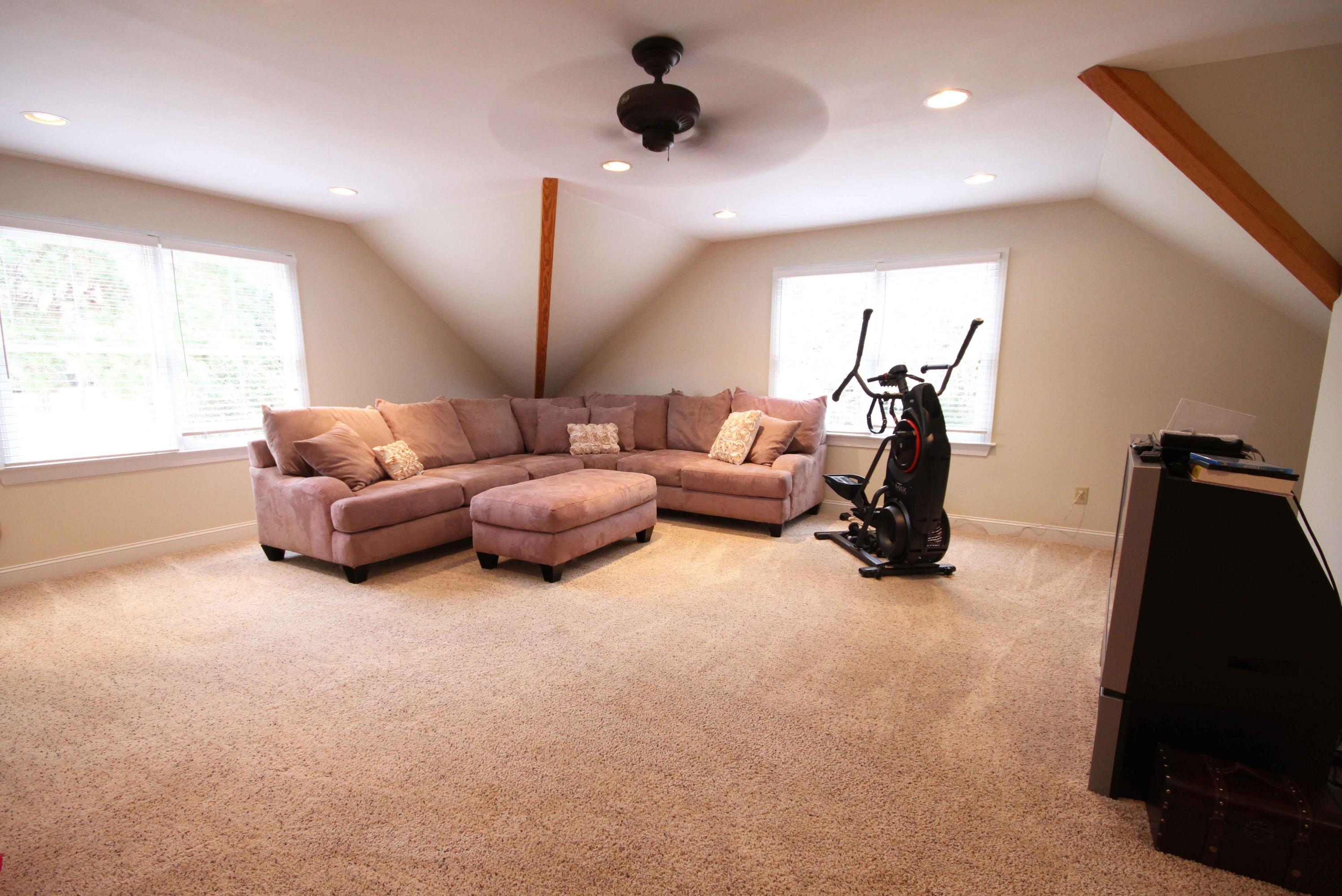 501 Rice Hope Drive Mount Pleasant, SC 29464 - Photo 22 of 32 501 Rice Hope_bonus room