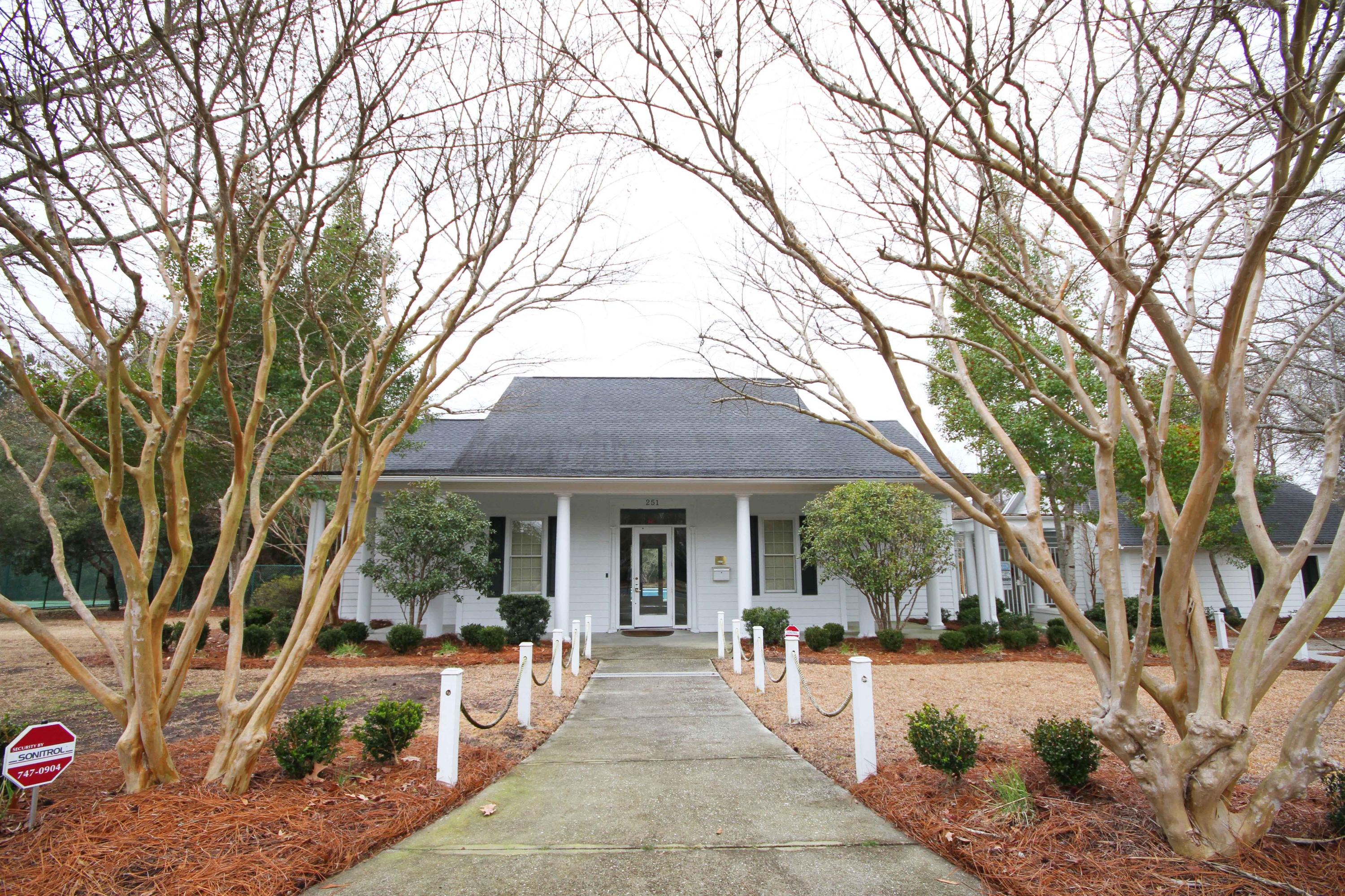 501 Rice Hope Drive Mount Pleasant, SC 29464 - Photo 31 of 32 501 Rice Hope_Longpoint Club House