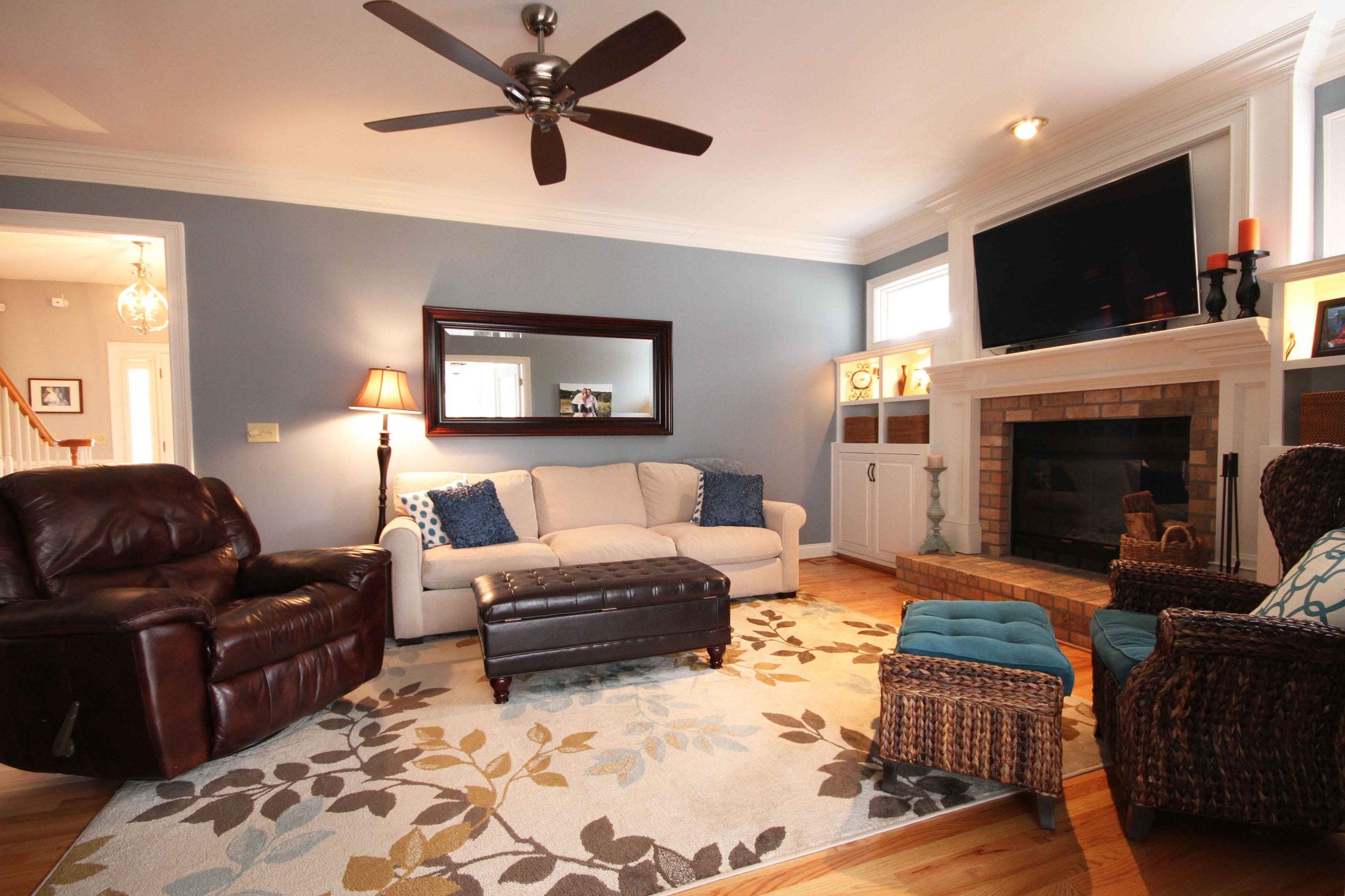 501 Rice Hope Drive Mount Pleasant, SC 29464 - Photo 6 of 32 501 Rice Hope_living room