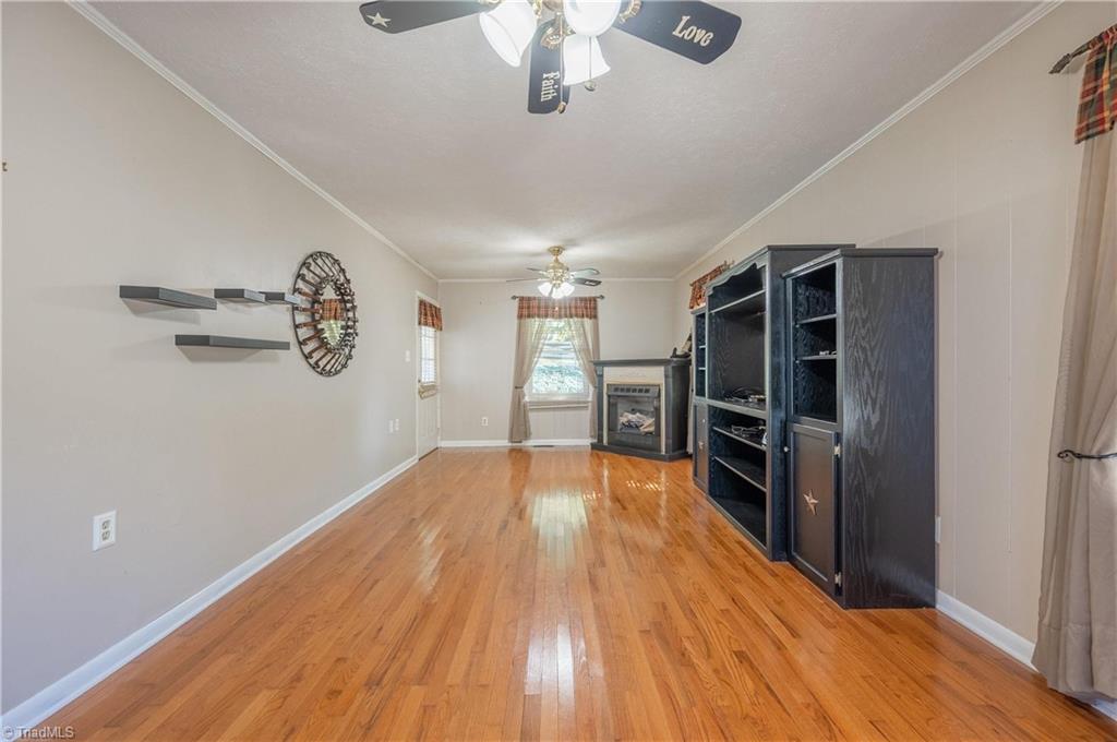 2563 Horse Ridge Road Northwest Willis, VA 24380 - Photo 20 of 40