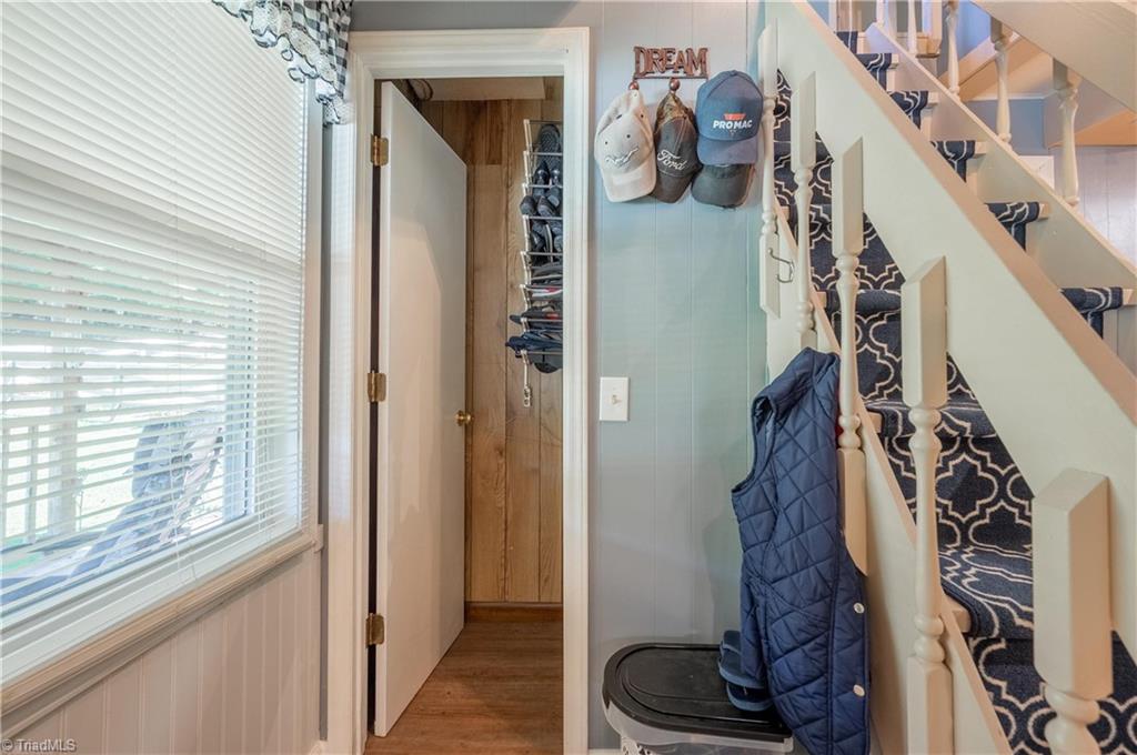 2563 Horse Ridge Road Northwest Willis, VA 24380 - Photo 23 of 40