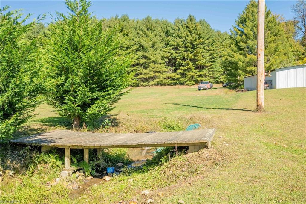 2563 Horse Ridge Road Northwest Willis, VA 24380 - Photo 38 of 40
