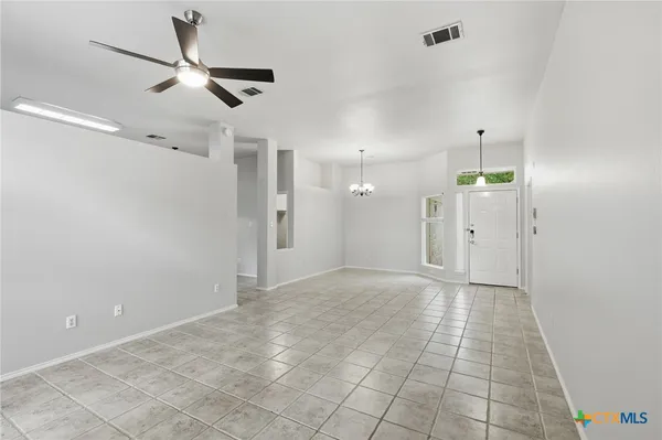 $324,900 | 215 Rio Vista Drive, Georgetown, TX 78626