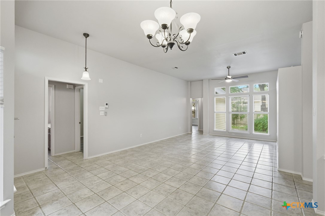 215 Rio Vista Drive Georgetown, TX 78626 - Photo 5 of 27