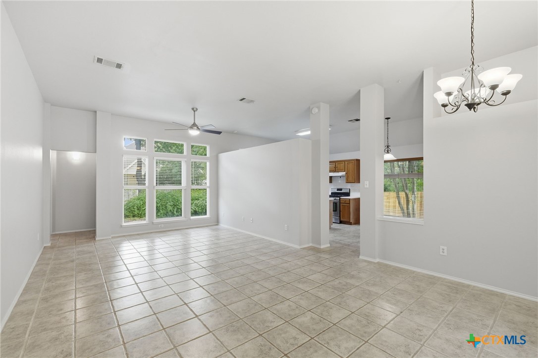 215 Rio Vista Drive Georgetown, TX 78626 - Photo 6 of 27