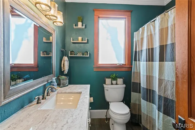 $240,000 | 807 North Metter Avenue, Columbia, IL 62236