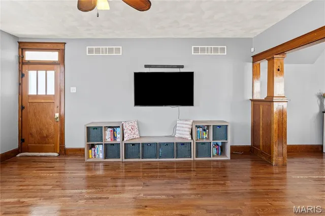 $240,000 | 807 North Metter Avenue, Columbia, IL 62236