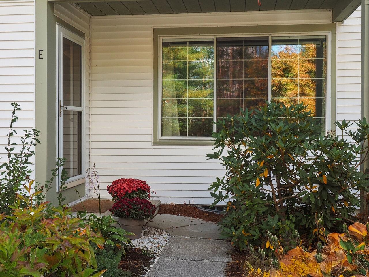 60 Starbird Road, Unit E Jericho, VT 05465 - Photo 13 of 40