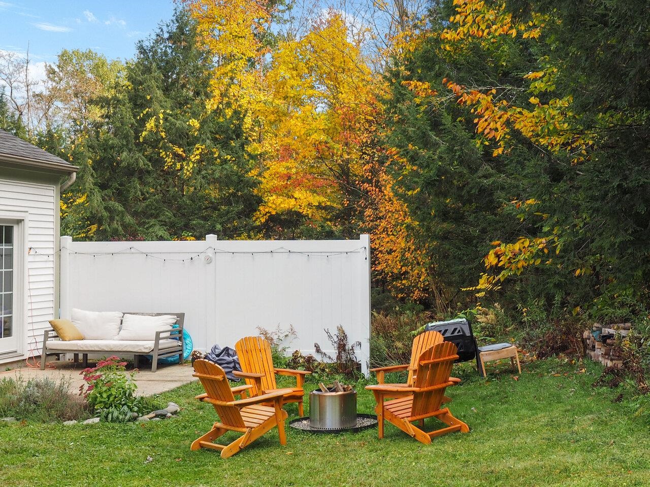 60 Starbird Road, Unit E Jericho, VT 05465 - Photo 8 of 40