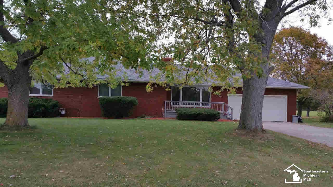 3950 East Dunbar Road Monroe, MI 48161 - Photo 2 of 18 20451636-1.JPG