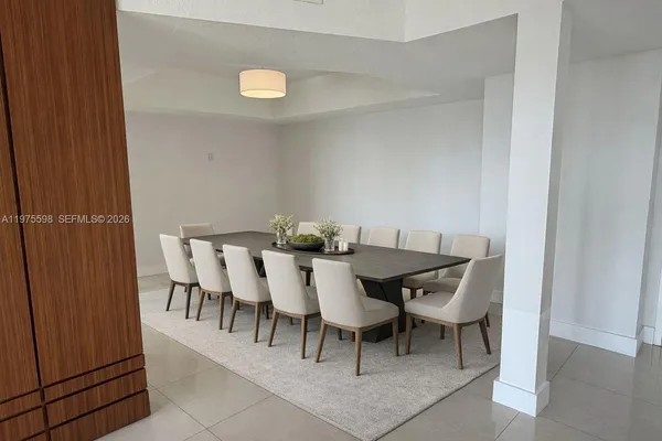 $4,500 | 20281 East Country Club Drive, Unit 611, Aventura, FL 33180