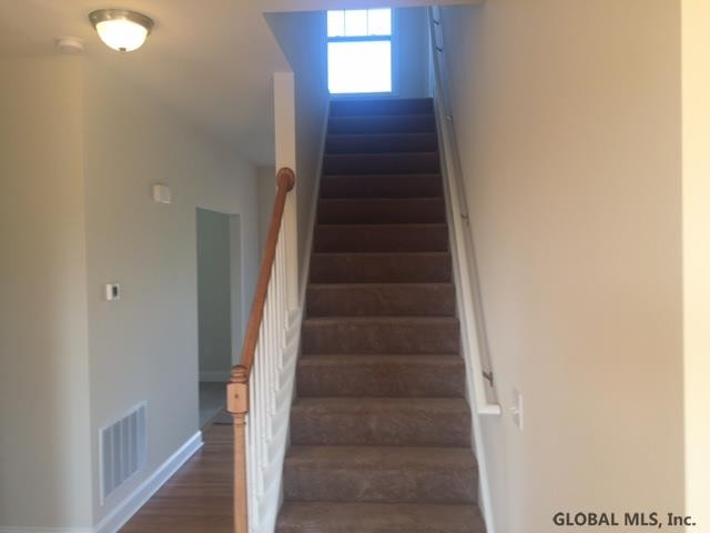 11 Cove Road Colonie, NY 12047 - Photo 8 of 12 Photo 8