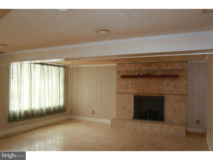 833 Valley View Road Media, PA 19063 - Photo 7 of 25 Family Room