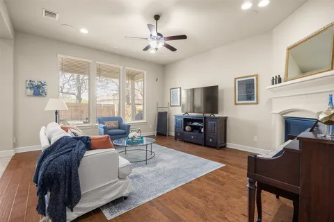 $550,000 | 170 Pink Granite Boulevard, Dripping Springs, TX 78620