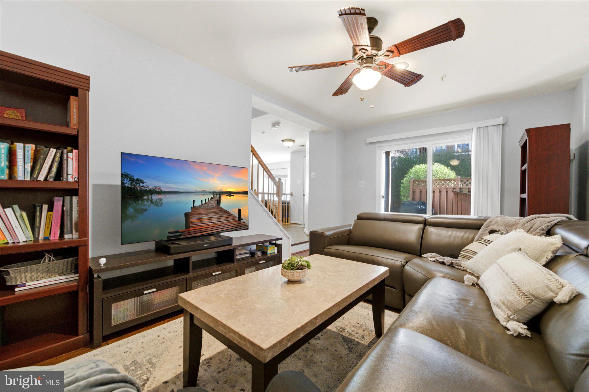 4367 Hackney Coach Lane, Unit 162 Fairfax, VA 22030 - Photo 13 of 56 Formal living room