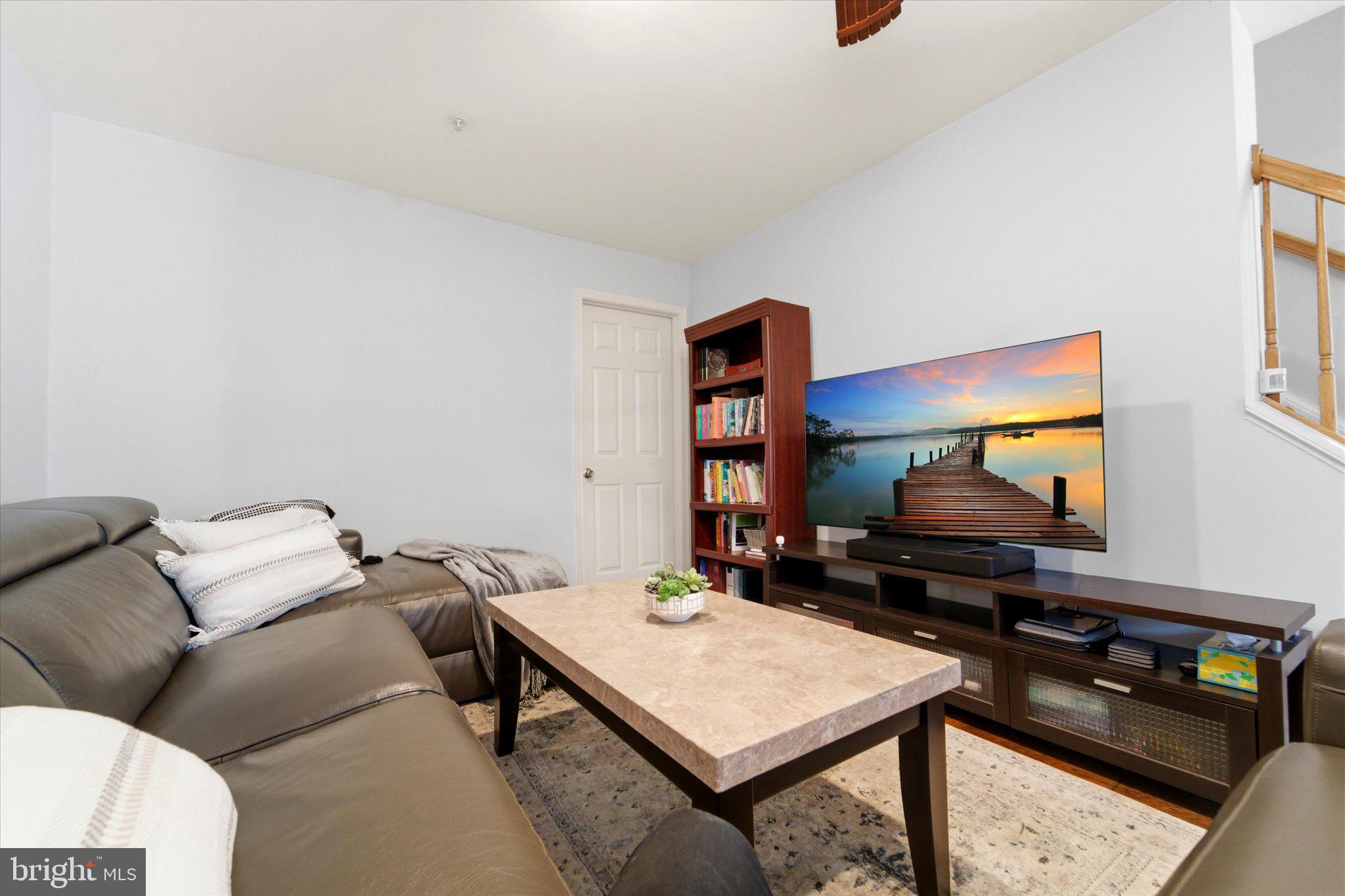 4367 Hackney Coach Lane, Unit 162 Fairfax, VA 22030 - Photo 16 of 56