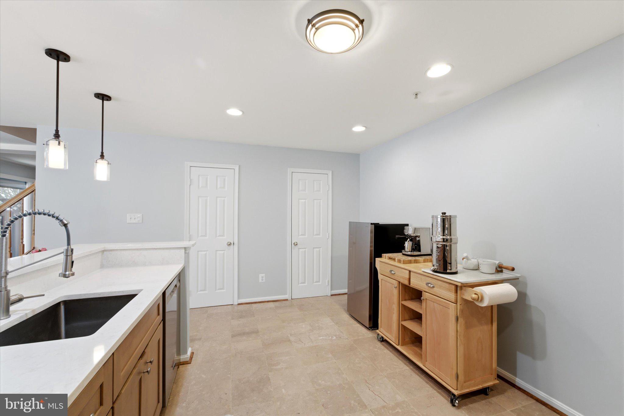 4367 Hackney Coach Lane, Unit 162 Fairfax, VA 22030 - Photo 10 of 56