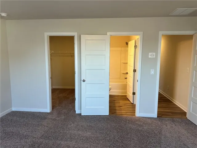 $591,894 | 45 Cruce Lake Court, Hoschton, GA 30548