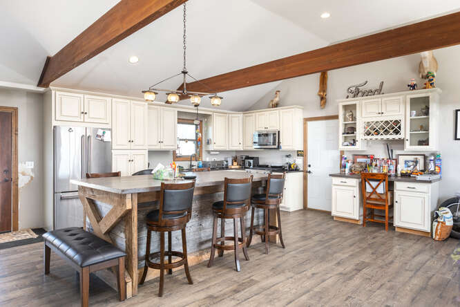 1451 Johnson Road Oswego, IL 60543 - Photo 39 of 42 Gallery Image 39