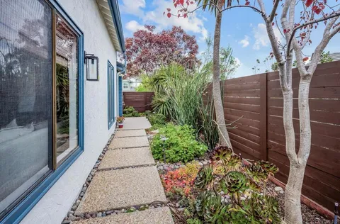 $1,550,000 | 7415 Brava Street, Carlsbad, CA 92009