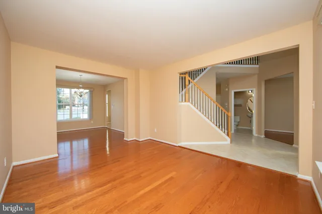 $595,000 | 549 Maidstone Drive, Williamstown, NJ 08094