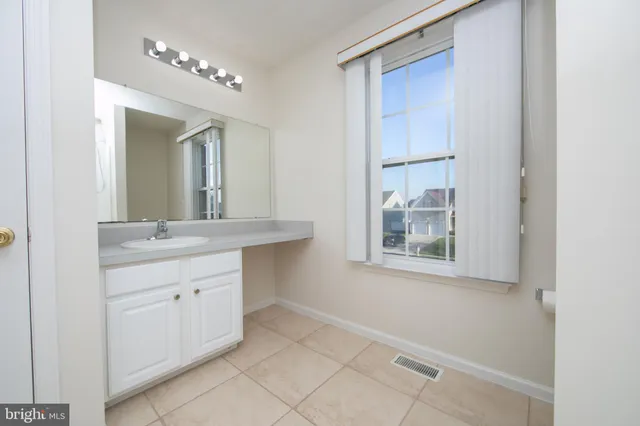 $595,000 | 549 Maidstone Drive, Williamstown, NJ 08094