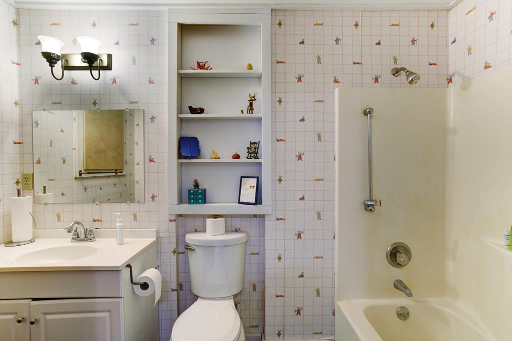 14 Wells Road Brasstown, NC 28902 - Photo 16 of 65 Gallery Image 16