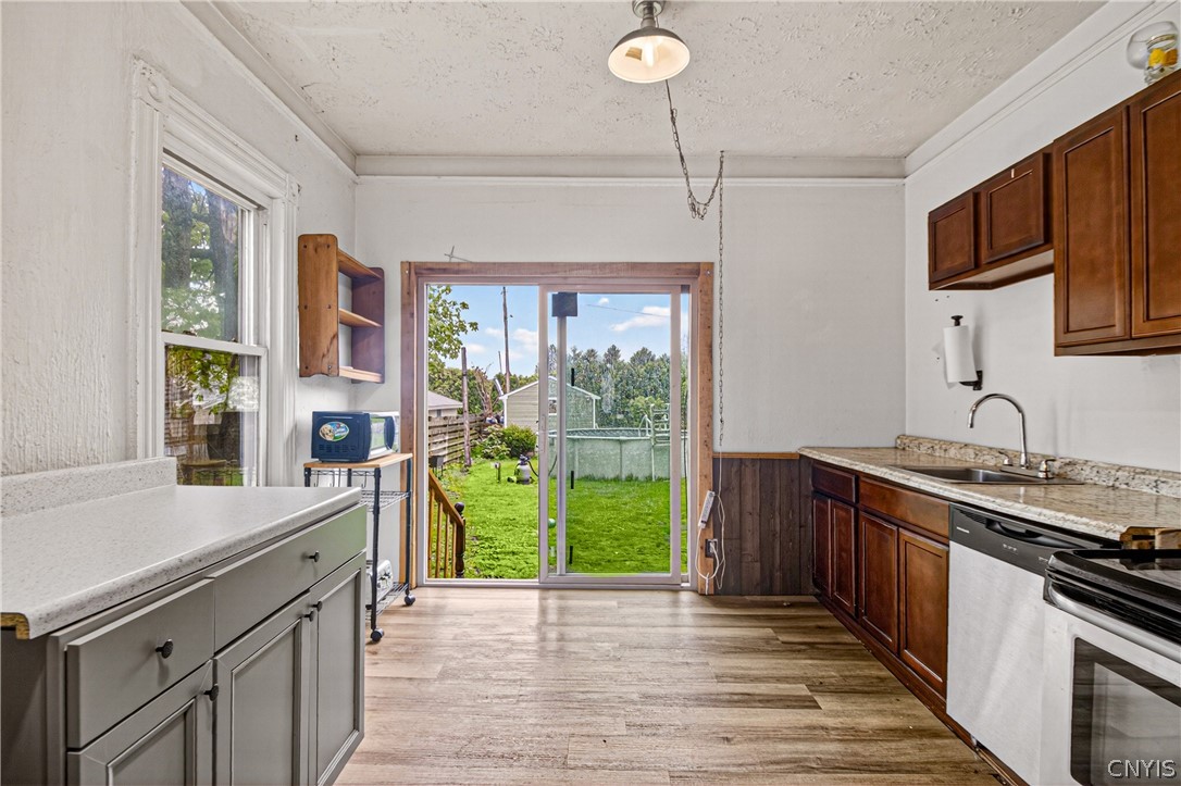 123 6th Street Rome, NY 13440 - Photo 5 of 43