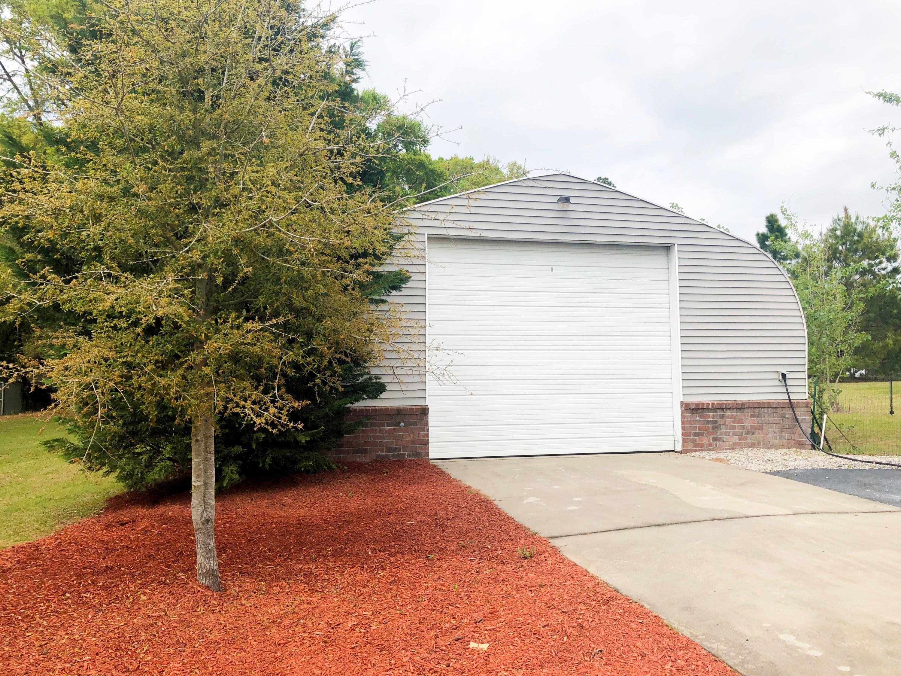 1681 Goslin Pond Road Summerton, SC 29148 - Photo 40 of 44 IMG-0649 (1)