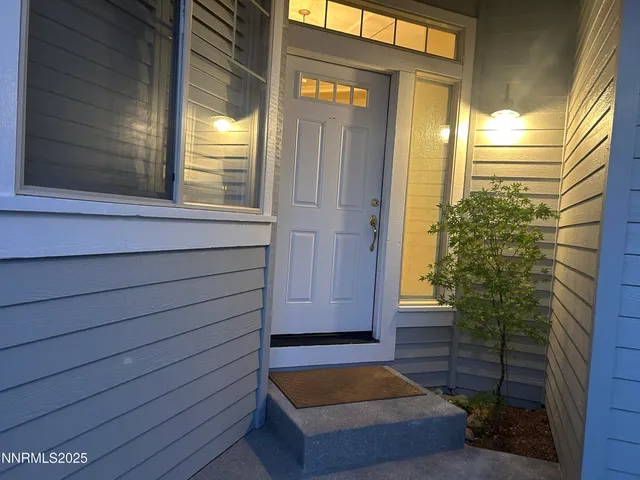 $2,395 | 6615 Aston Circle, Sparks, NV 89436