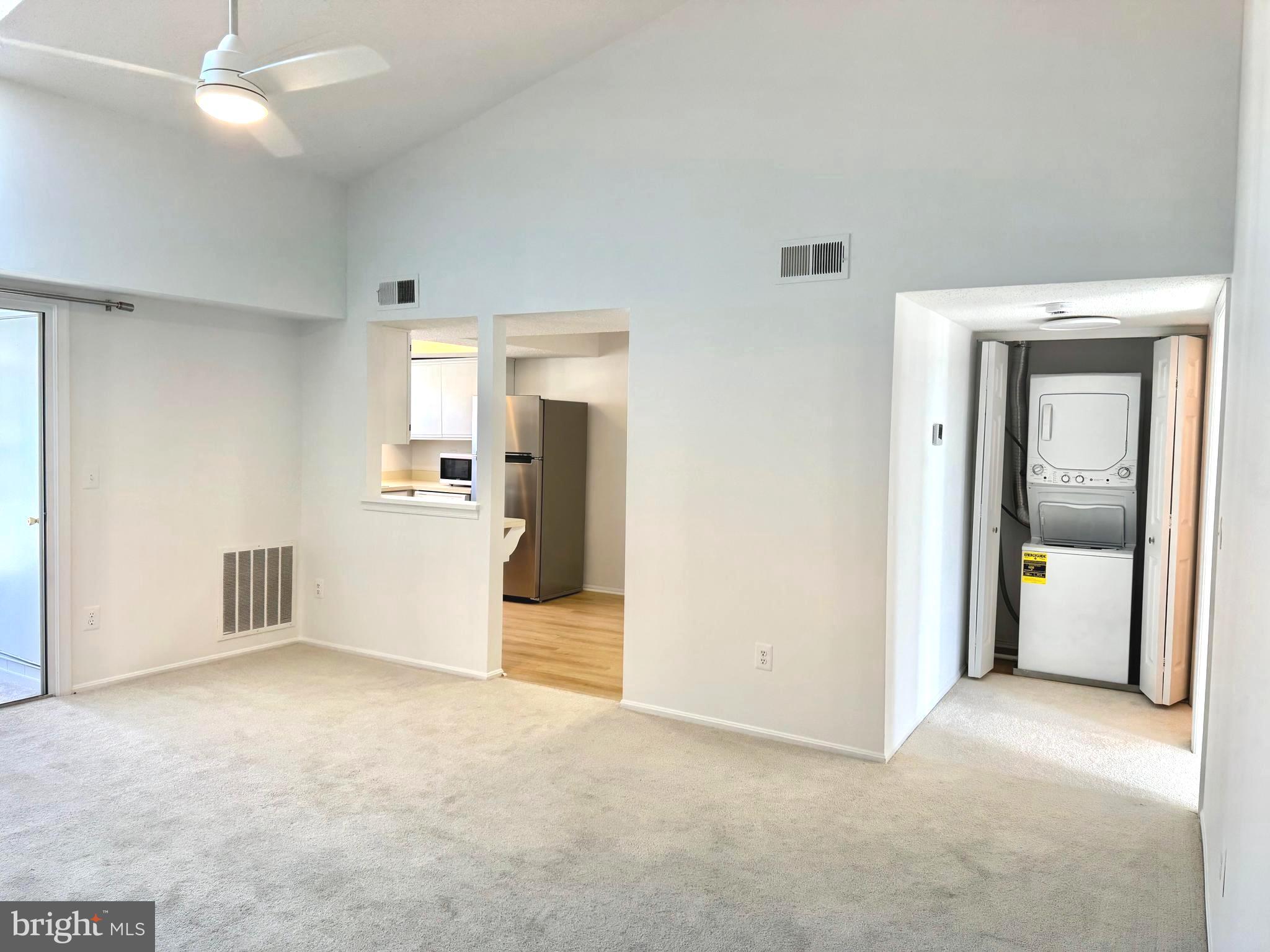 110 Fort Evans Road Southeast, Unit F Leesburg, VA 20175 - Photo 3 of 24