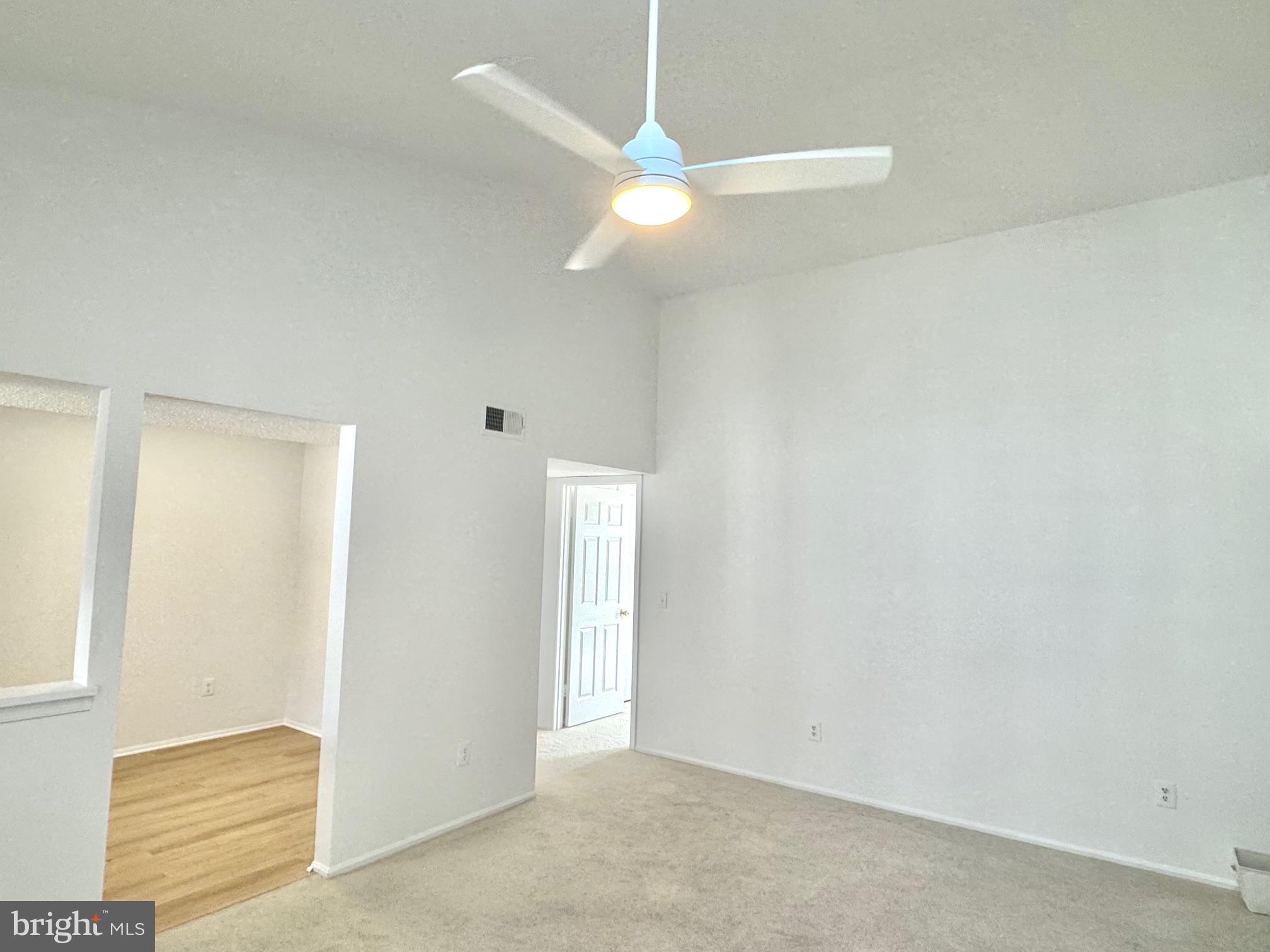 110 Fort Evans Road Southeast, Unit F Leesburg, VA 20175 - Photo 4 of 24