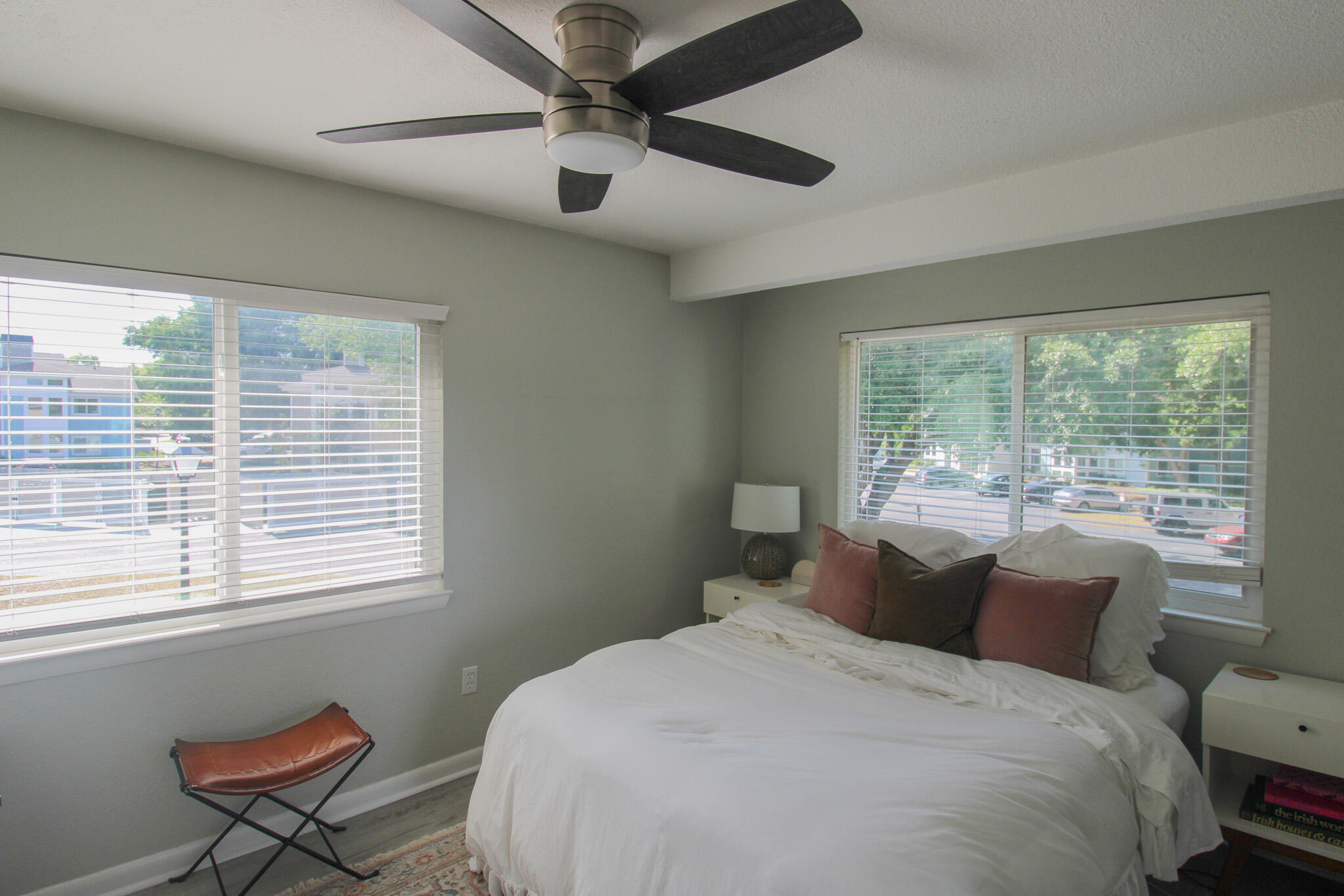 271 Alexandra Drive, Unit 11 Mount Pleasant, SC 29464 - Photo 6 of 13 IMG_1427