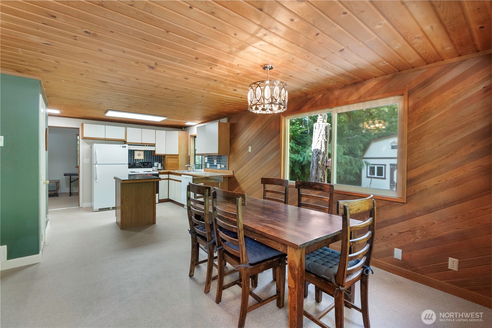 141 North Handicap Place Hoodsport, WA 98548 - Photo 3 of 40