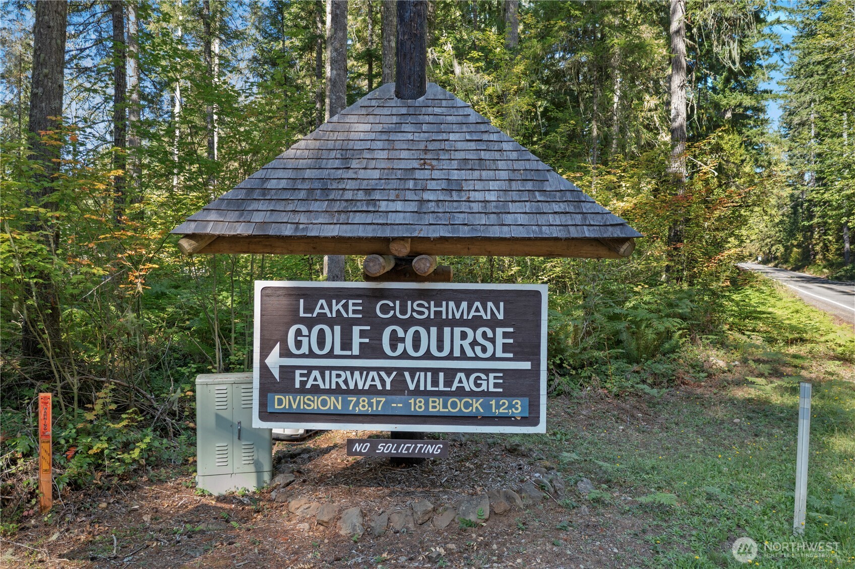 141 North Handicap Place Hoodsport, WA 98548 - Photo 33 of 40