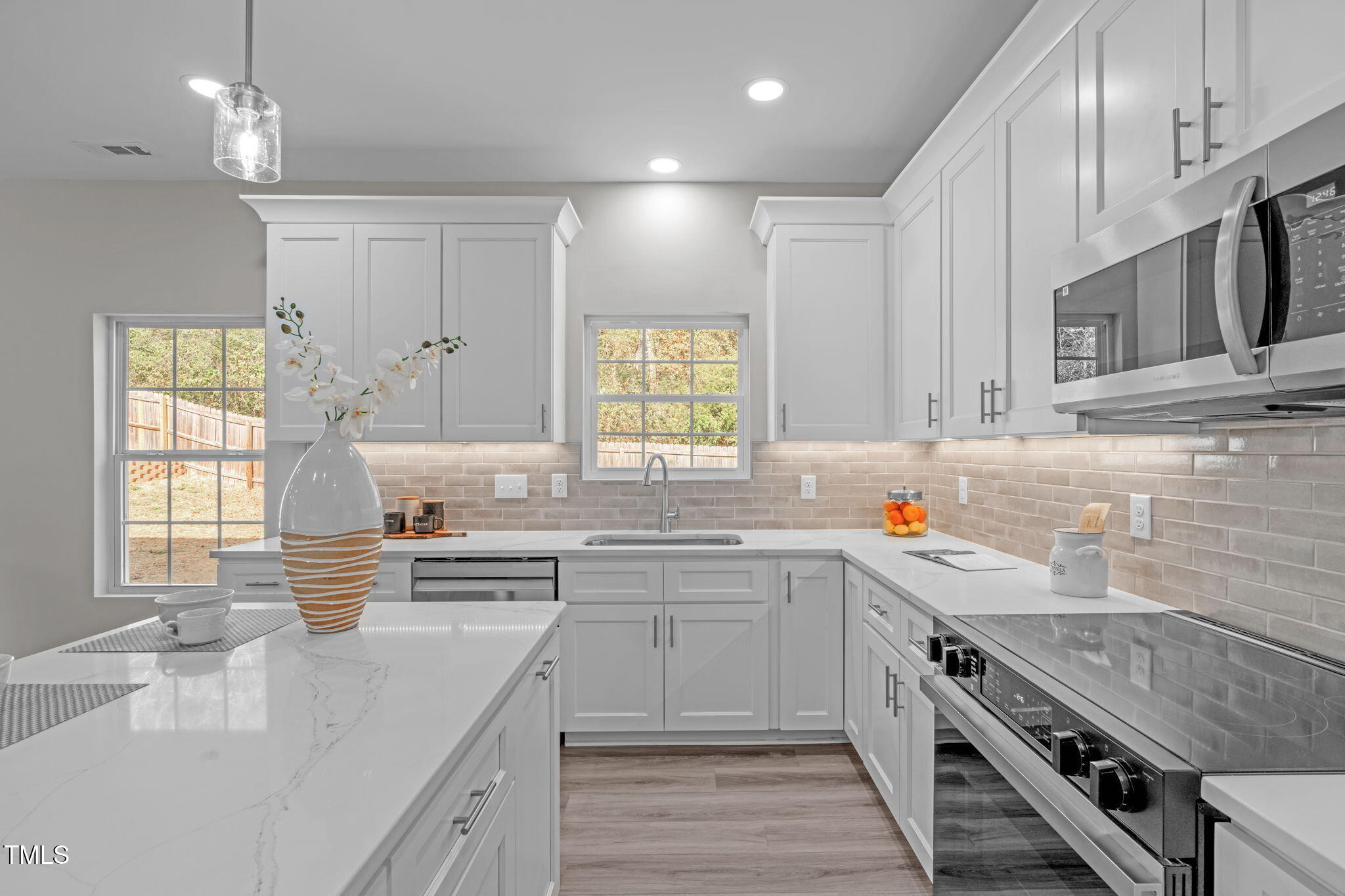 5209 Chasteal Trail Raleigh, NC 27610 - Photo 15 of 48 Kitchen