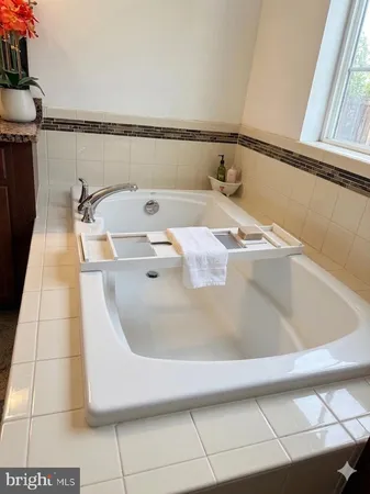 $540,000 | 24584 Rosebay Terrace, Aldie, VA 20105