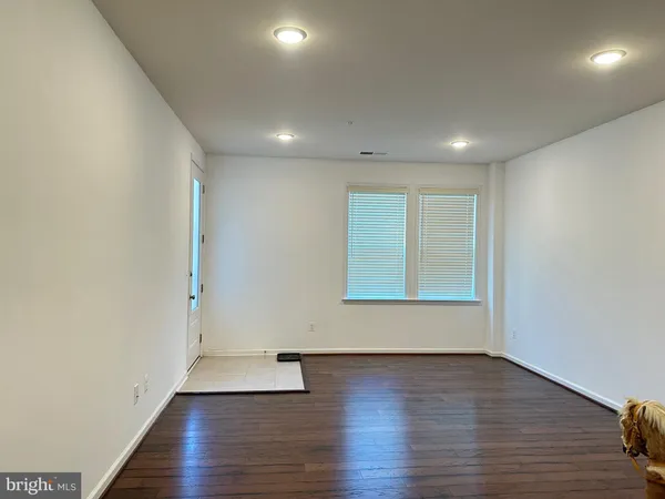 $540,000 | 24584 Rosebay Terrace, Aldie, VA 20105