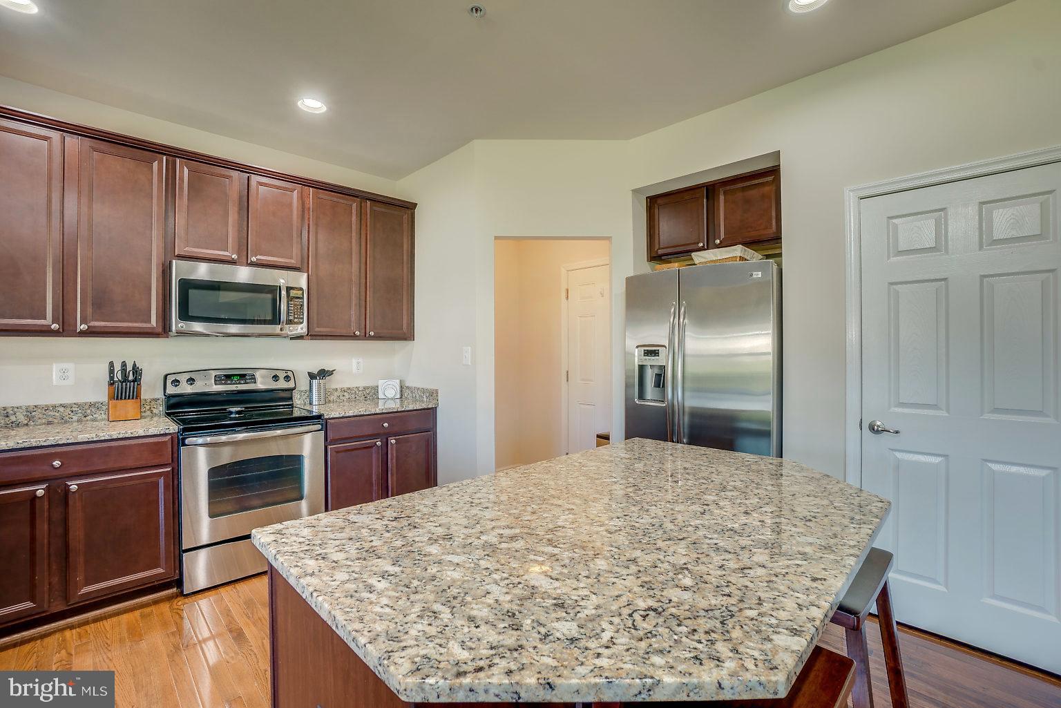 5726 Fieldcrest Drive White Marsh, MD 21162 - Photo 21 of 46