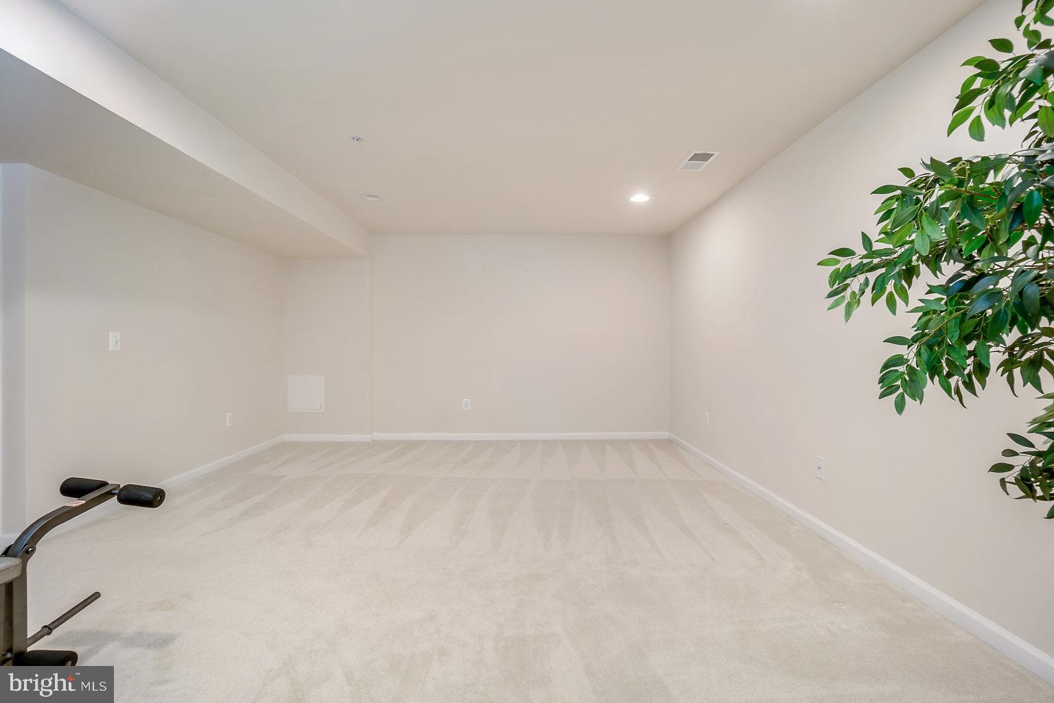 5726 Fieldcrest Drive White Marsh, MD 21162 - Photo 28 of 46