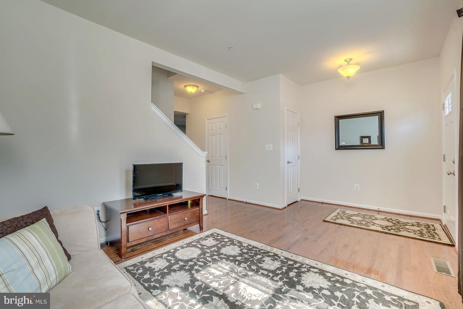 5726 Fieldcrest Drive White Marsh, MD 21162 - Photo 8 of 46