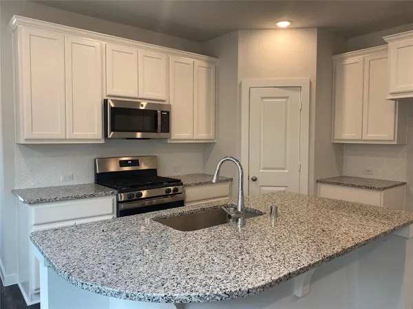 $2,600 | 16314 Apache Woods Way, Humble, TX 77346