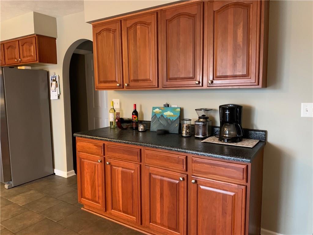 214 Stephenson Street Monaca, PA 15061 - Photo 4 of 25 Gallery Image 4