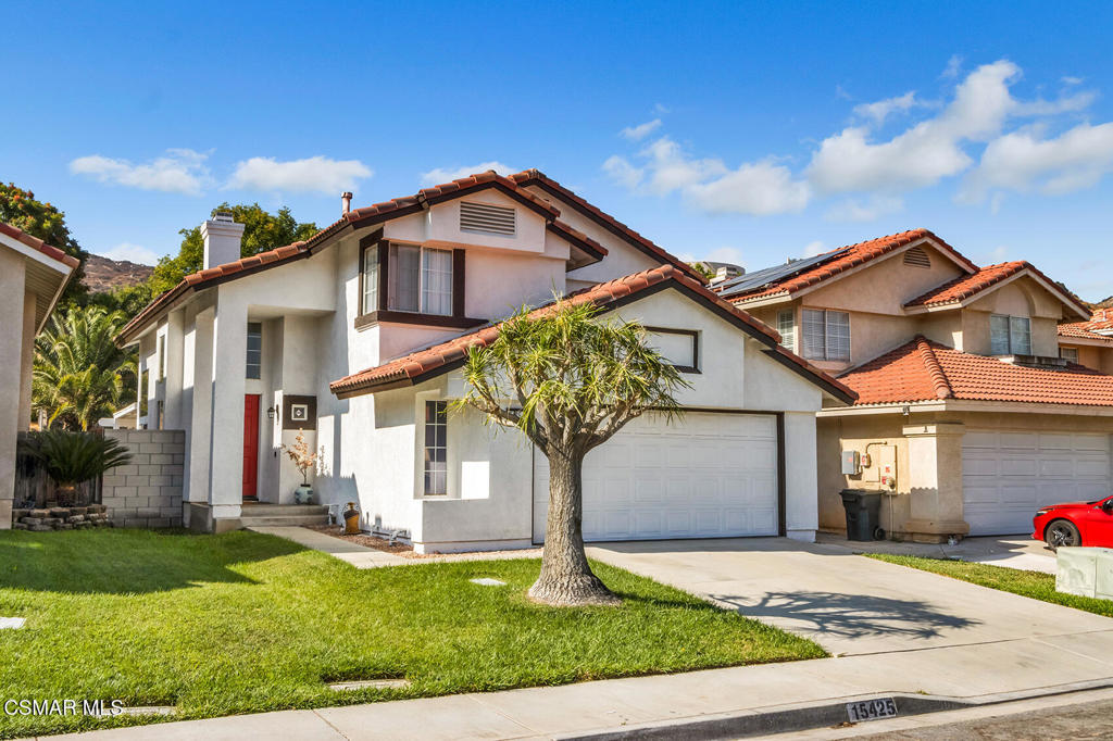 15425 Tobarra Road Fontana, CA 92337 - Photo 2 of 37