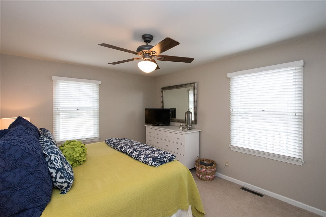 1925 Ridgeway Drive Iowa City, IA 52245 - Photo 12 of 28 Gallery Image 12